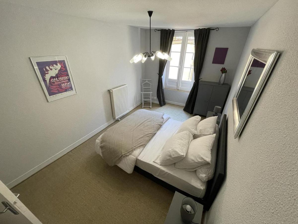 « Le Traversin » Centre Sarlat App. 2 Chambres Exterior photo